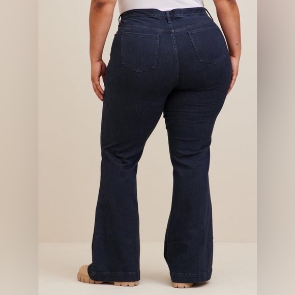 Torrid Sky High Flare Premium Stretch High-Rise Jean Size 12 - Picture 2 of 12
